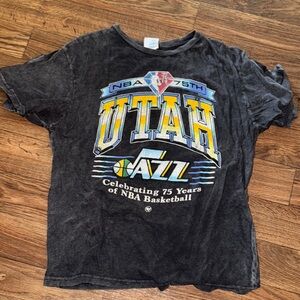 Vintage Style Utah Jazz T-Shirt